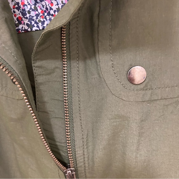 Columbia Forest Green Lightweight Zip up Vest - Picture 6 of 12